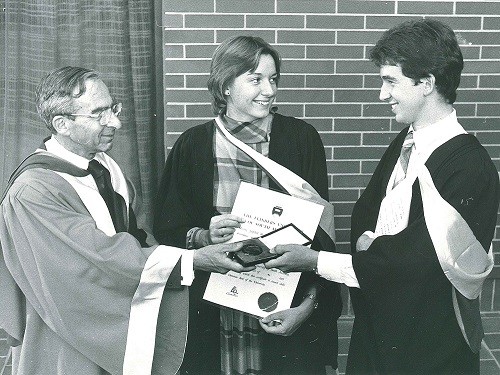 fraenkel_with_family_graduation_1985